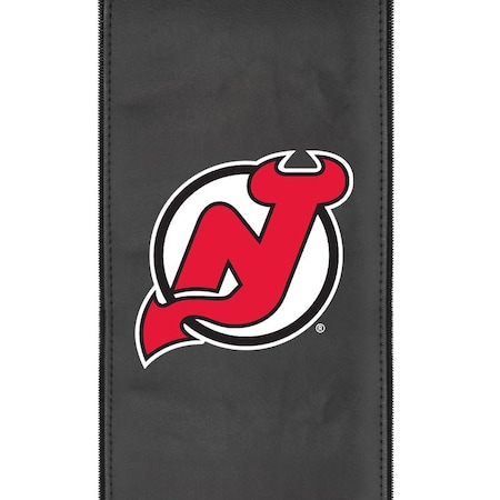 Dreamseat Stealth Recliner with New Jersey Devils Logo XZ52082CDSMHTBLK-PSNHL41070